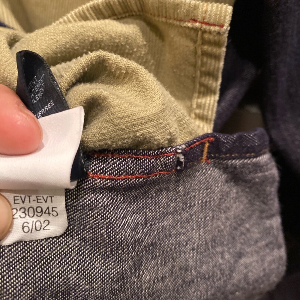 Vintage Like New Tommy Hilfiger!! - Picture 6 of 9